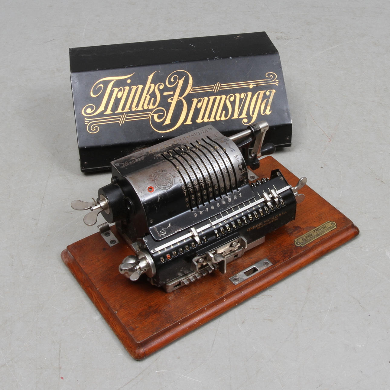 RÄKNESNURRA, Trinks-Brunsviga, 1900-.talets första hälft.