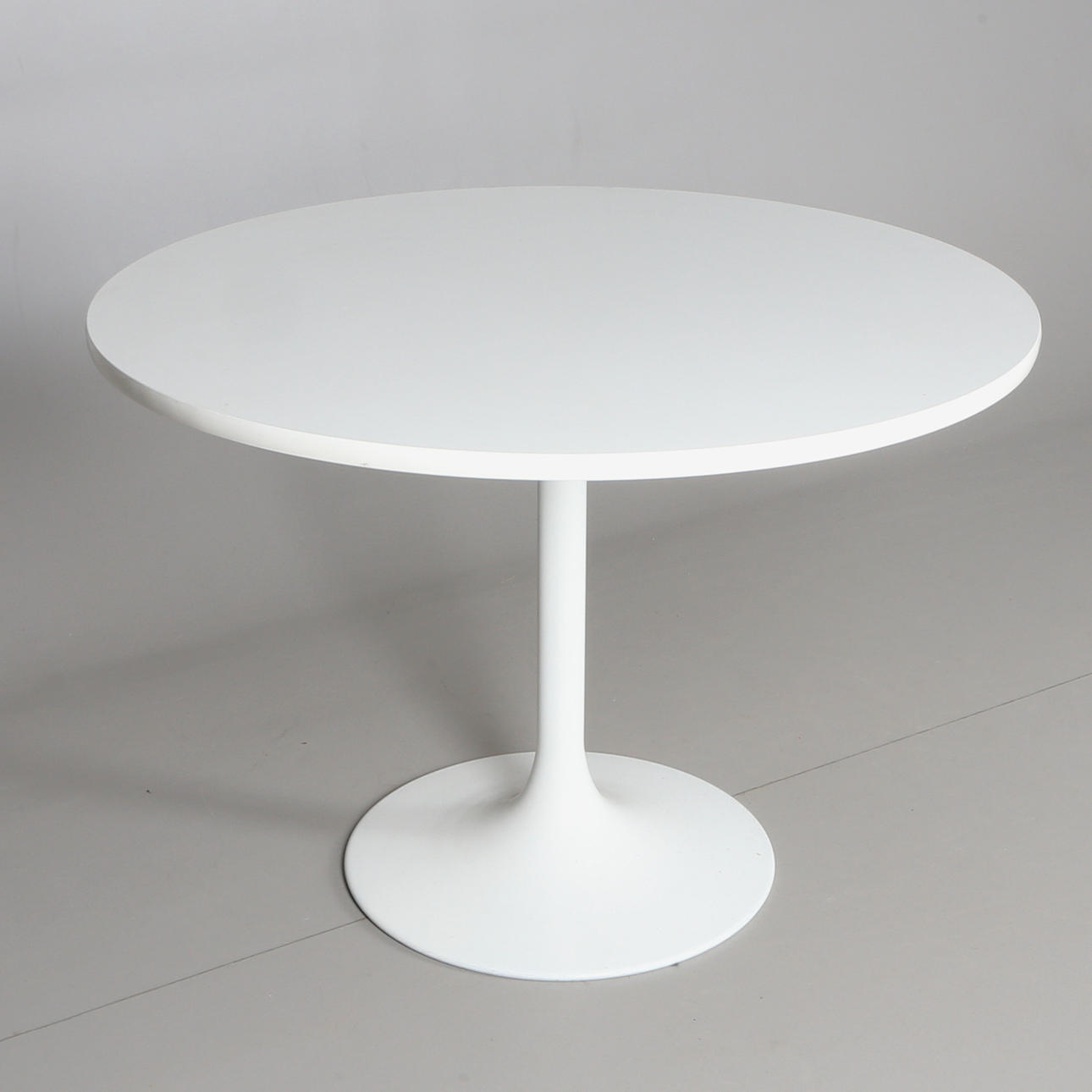 MATSALSBORD, "Docksta", IKEA, träfiber/stål, samtida.