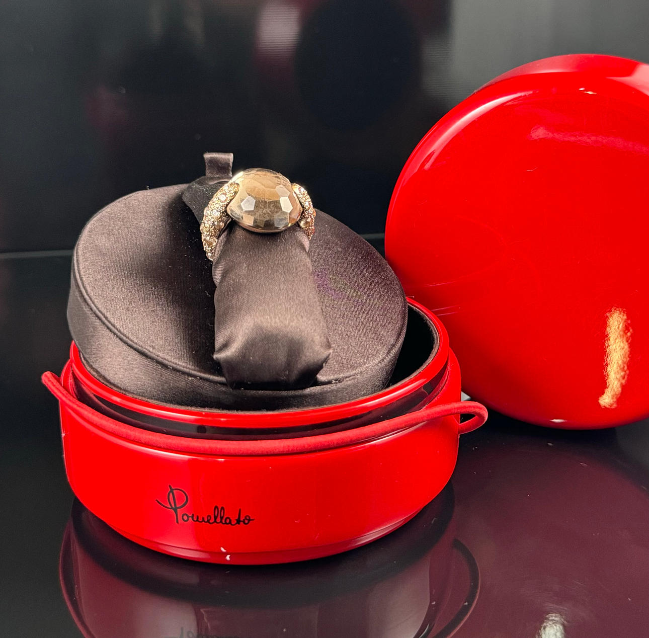 POMELLATO. Tangoring.