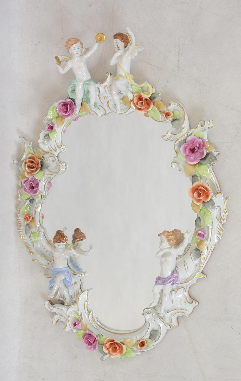 VÄGGSPEGEL, porslin, 1900-talets andra hälft.