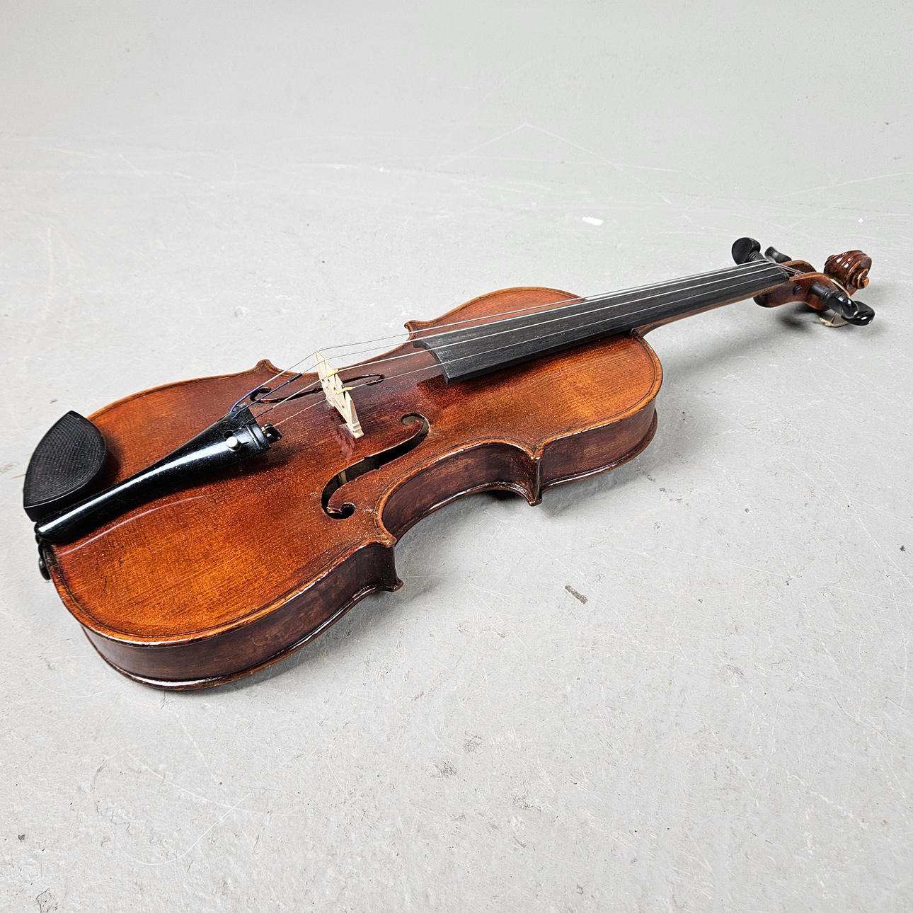 VIOLIN, marked HOPF.
