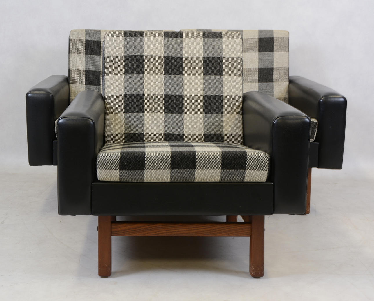 SOFFA SAMT FÅTÖLJ, 1960/70-TAL.