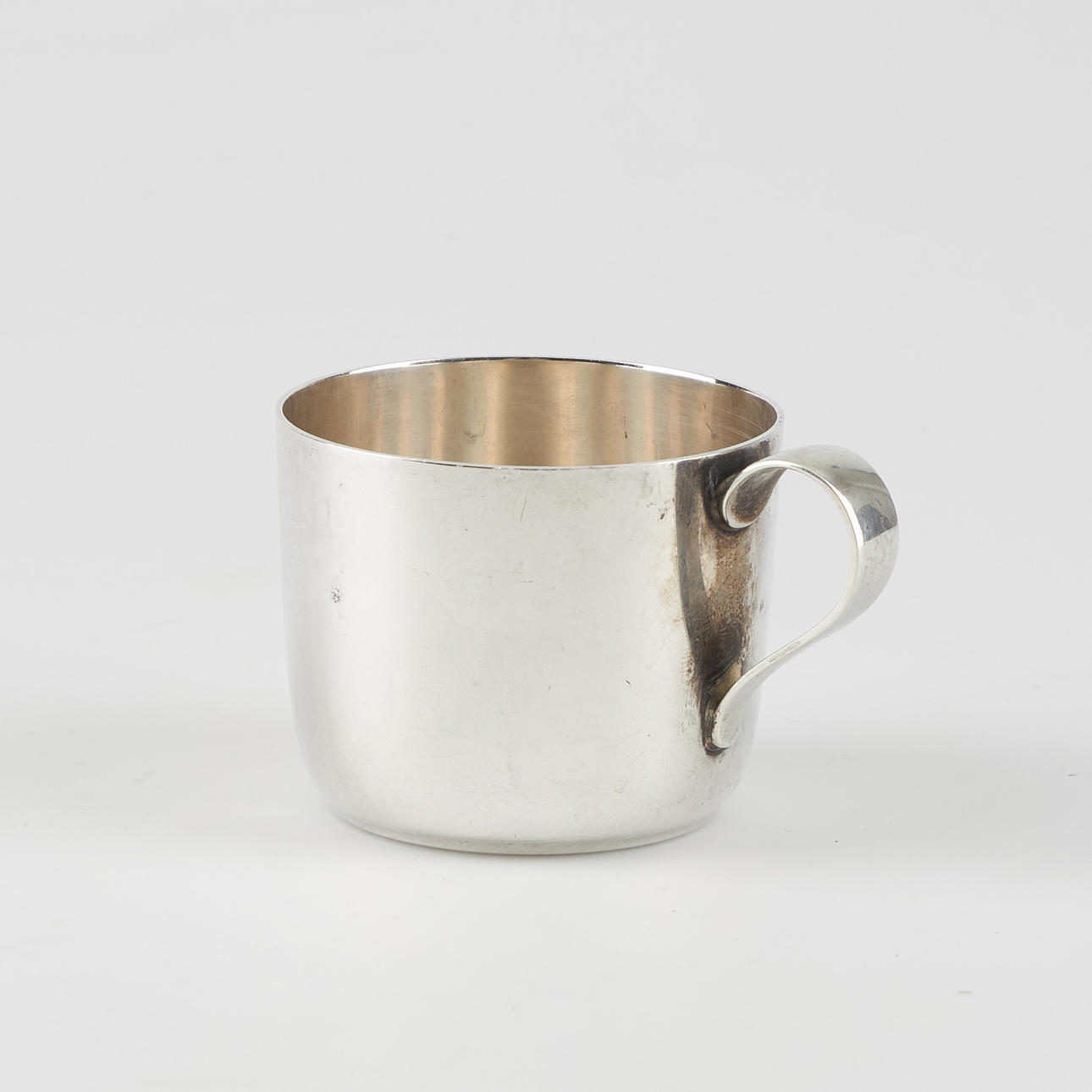 A 1950's silver TIFFANY & Co. CUP.