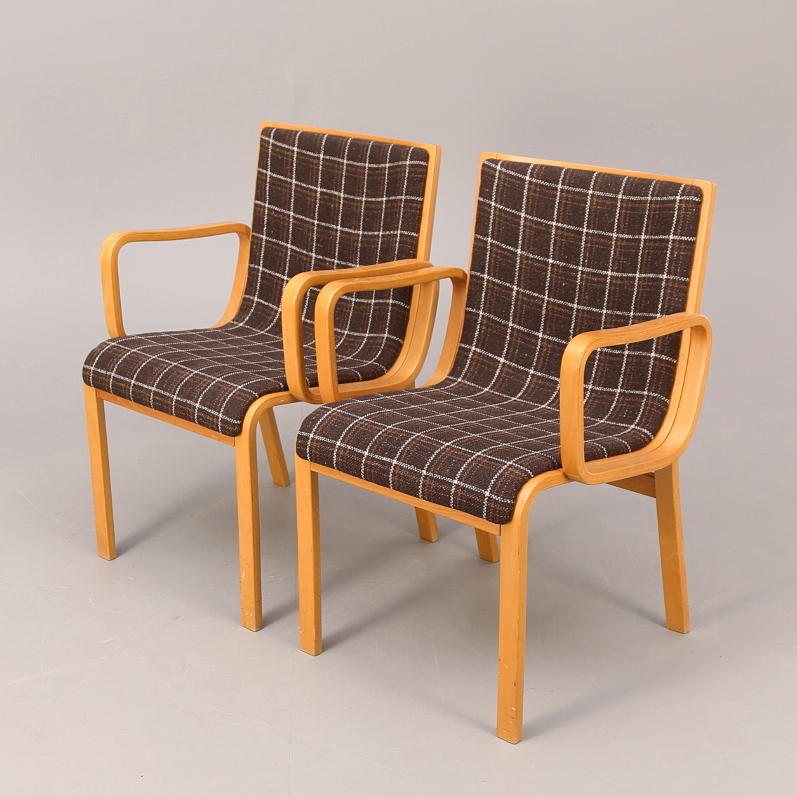 KARMSTOLAR ett par, böjträ, Karl Erik Ekselius, JOC, Vetlanda.