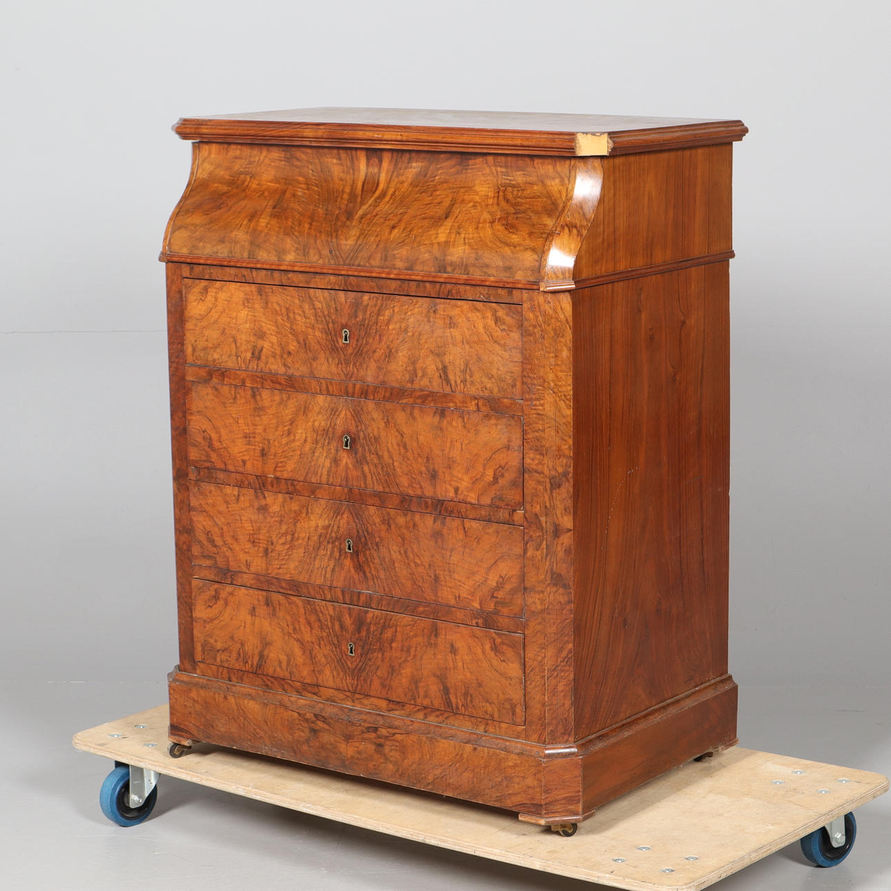 KOMMODE/WASCHBECKEN.