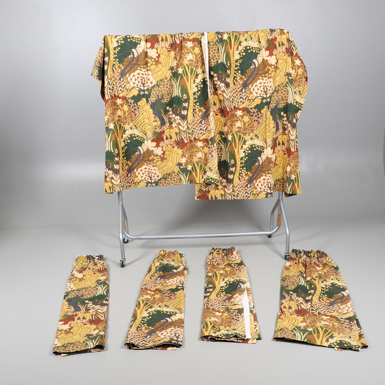 HEALS - VINTAGE 'LORIEN' CURTAINS.