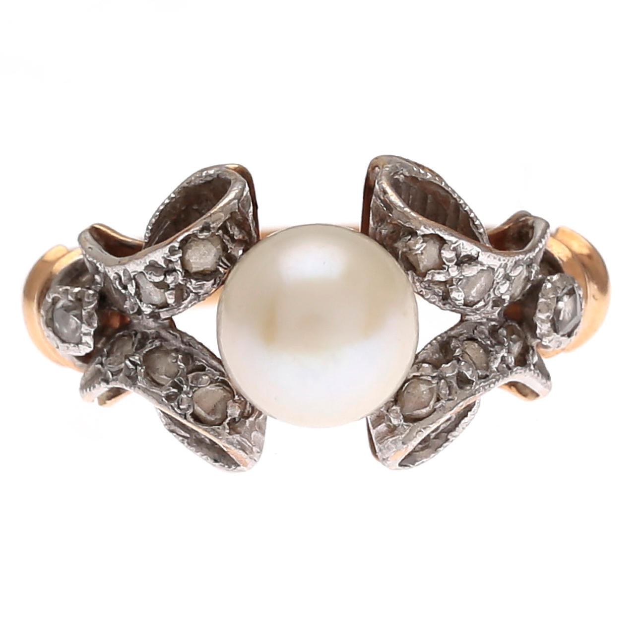 Perlen- und Diamantring, aus der Mitte des 20. Jahrhunderts.