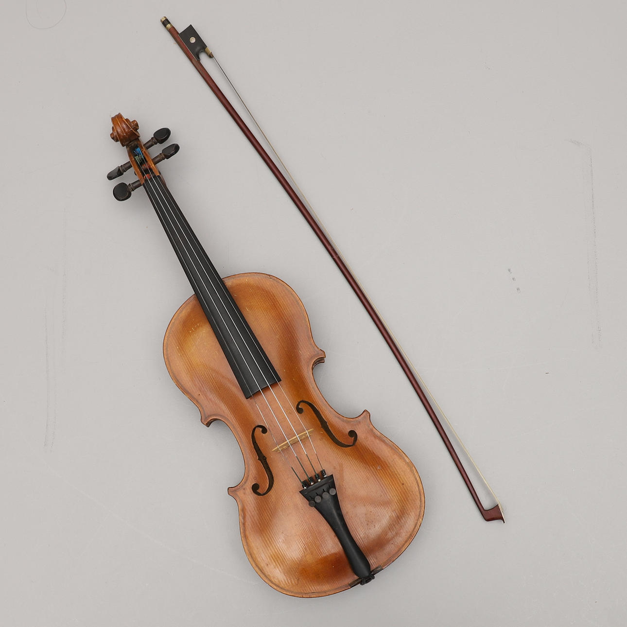 Geige, markiert Jacobus Stainer.