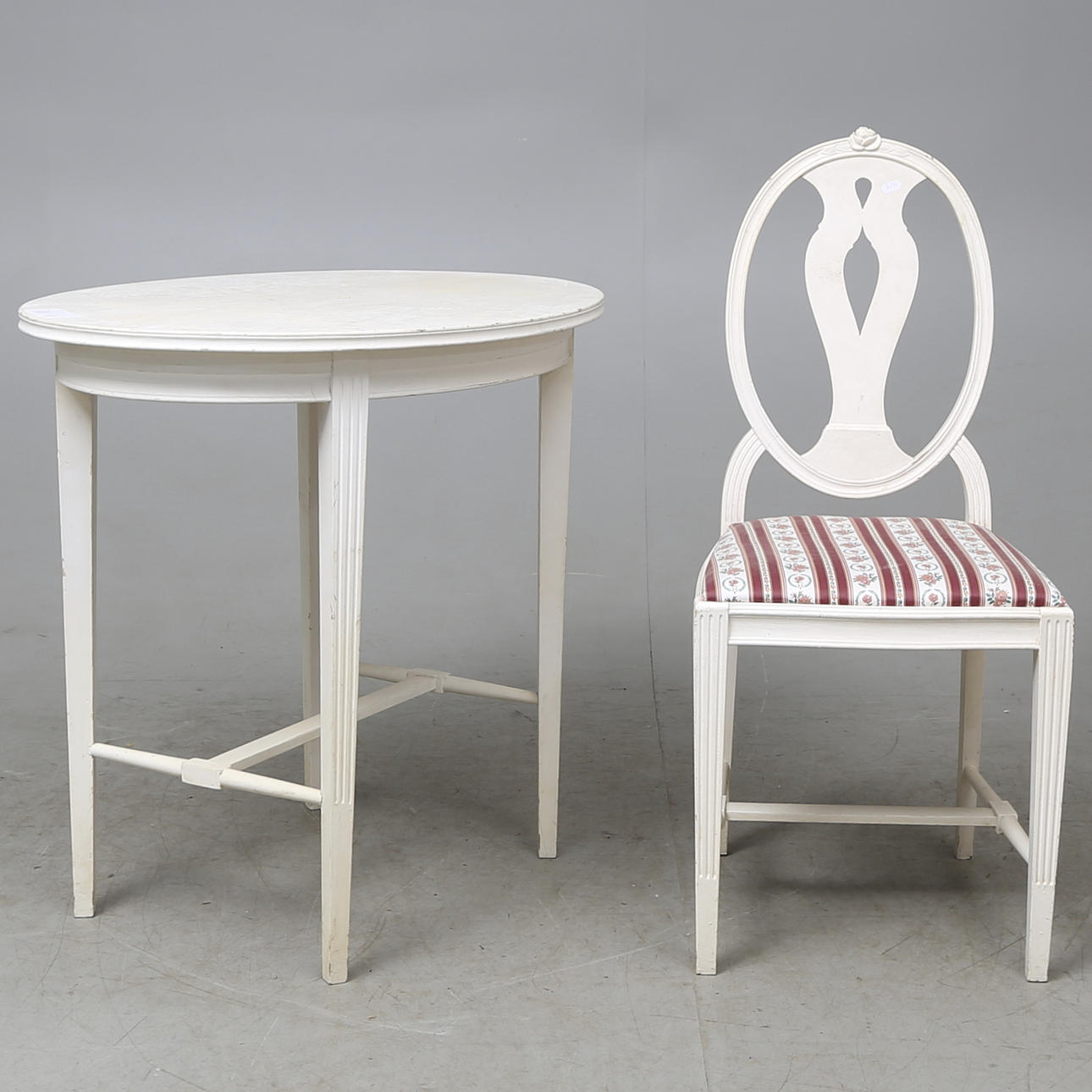 STOL OCH BORD, gustaviansk stil, 1900-tal.