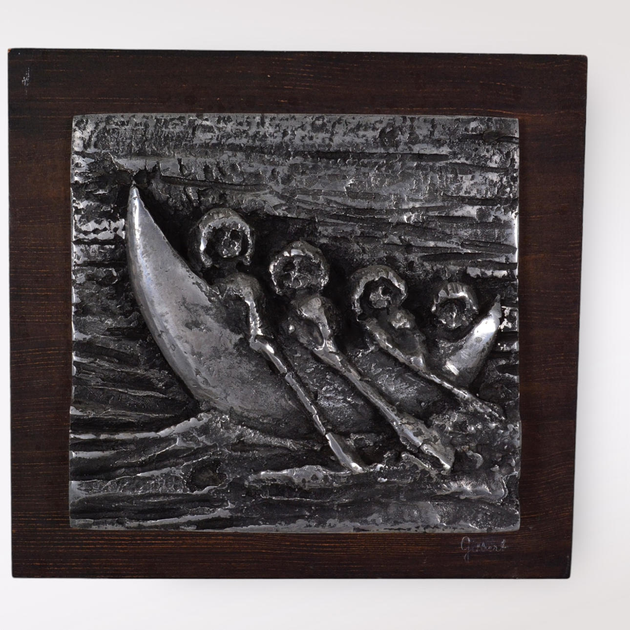 GILBERT NIELSEN. Relieve de pared, aluminio.