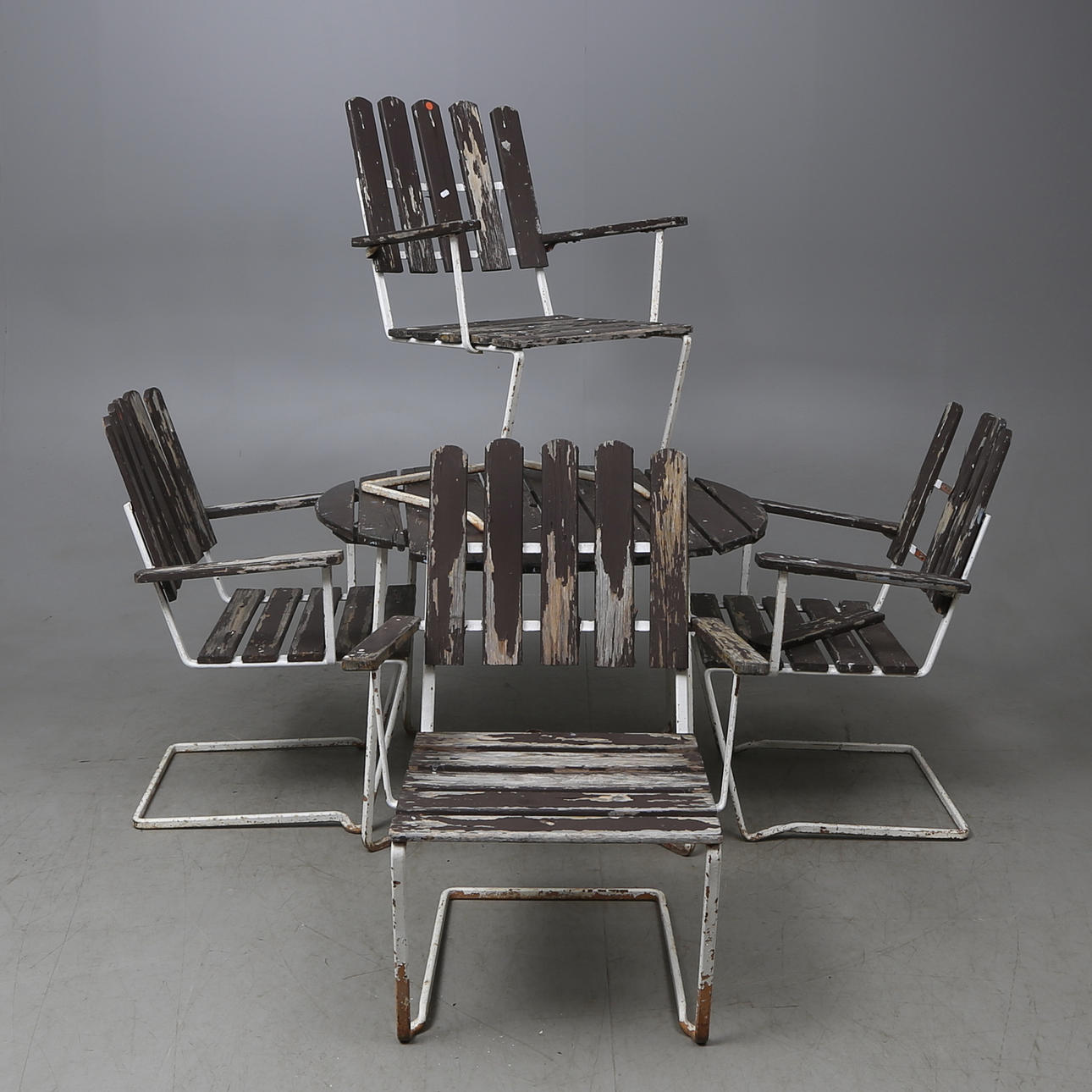 TRÄDGÅRDSGRUPP, 5 delar, 1900-tal.