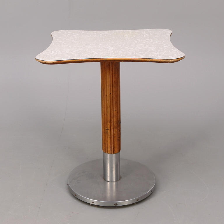 CAFÉBORD, trä/metall, 1900-talets mitt.