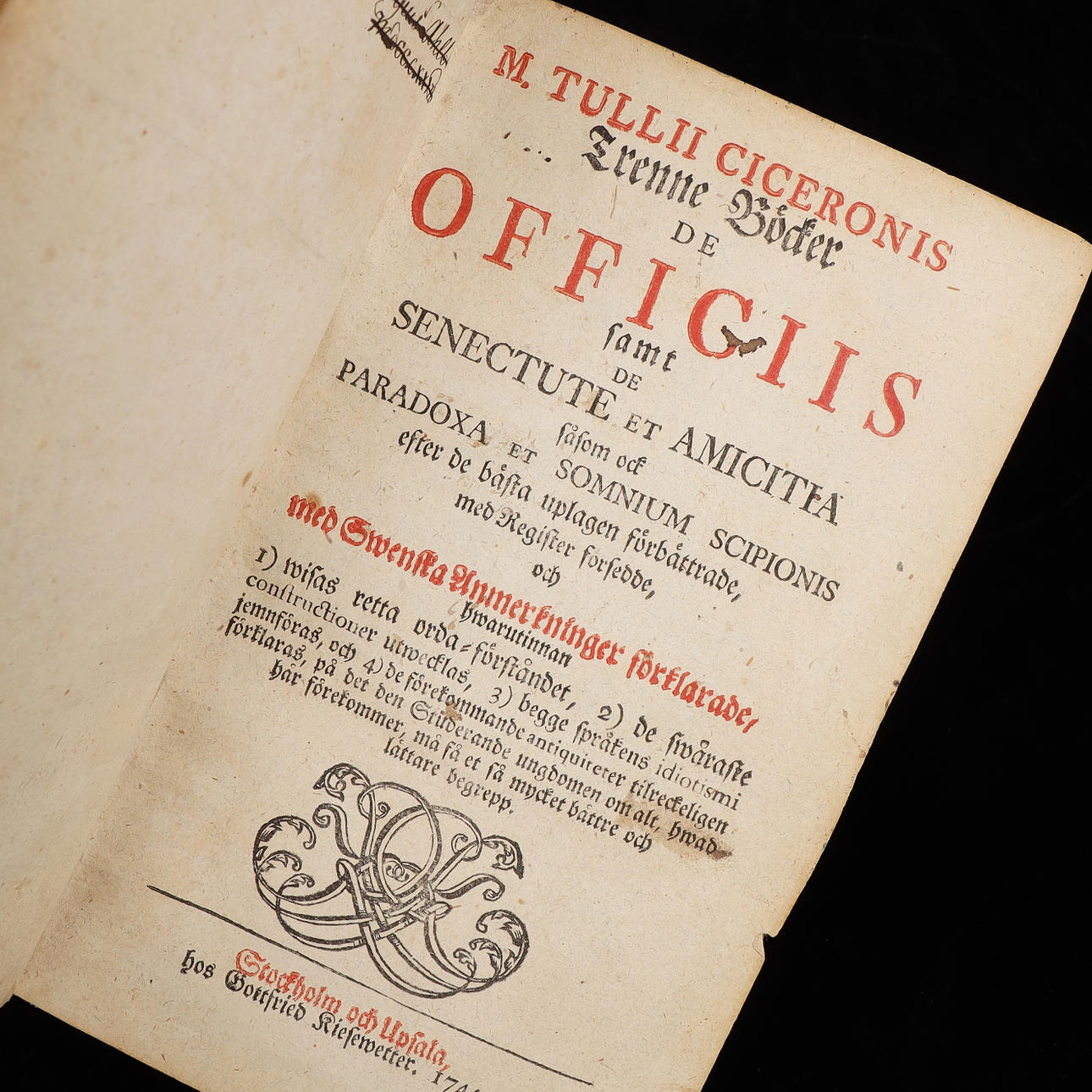 OFFICIIS, Marco Tulio Cicerón, 1744.