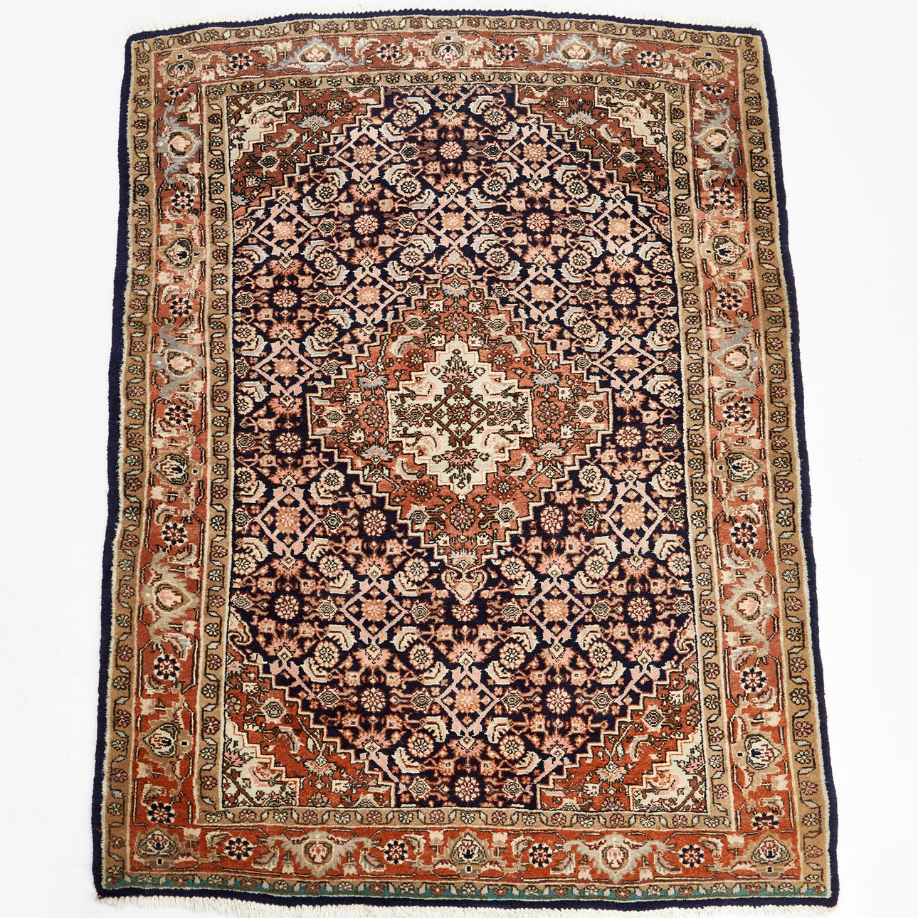 ORIENTTEPPICH, Bifar, Medaillon.