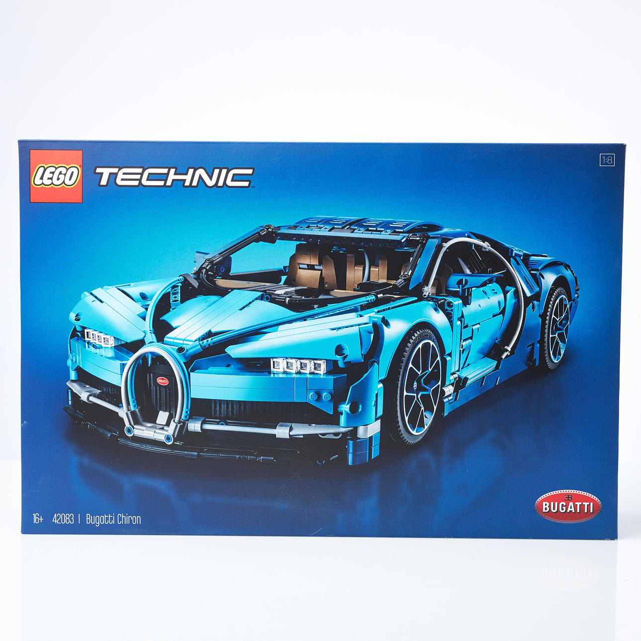 LEGO. „Bugatti Chiron“, Modell 42083, Lego Technic, ungeöffneter Karton.
