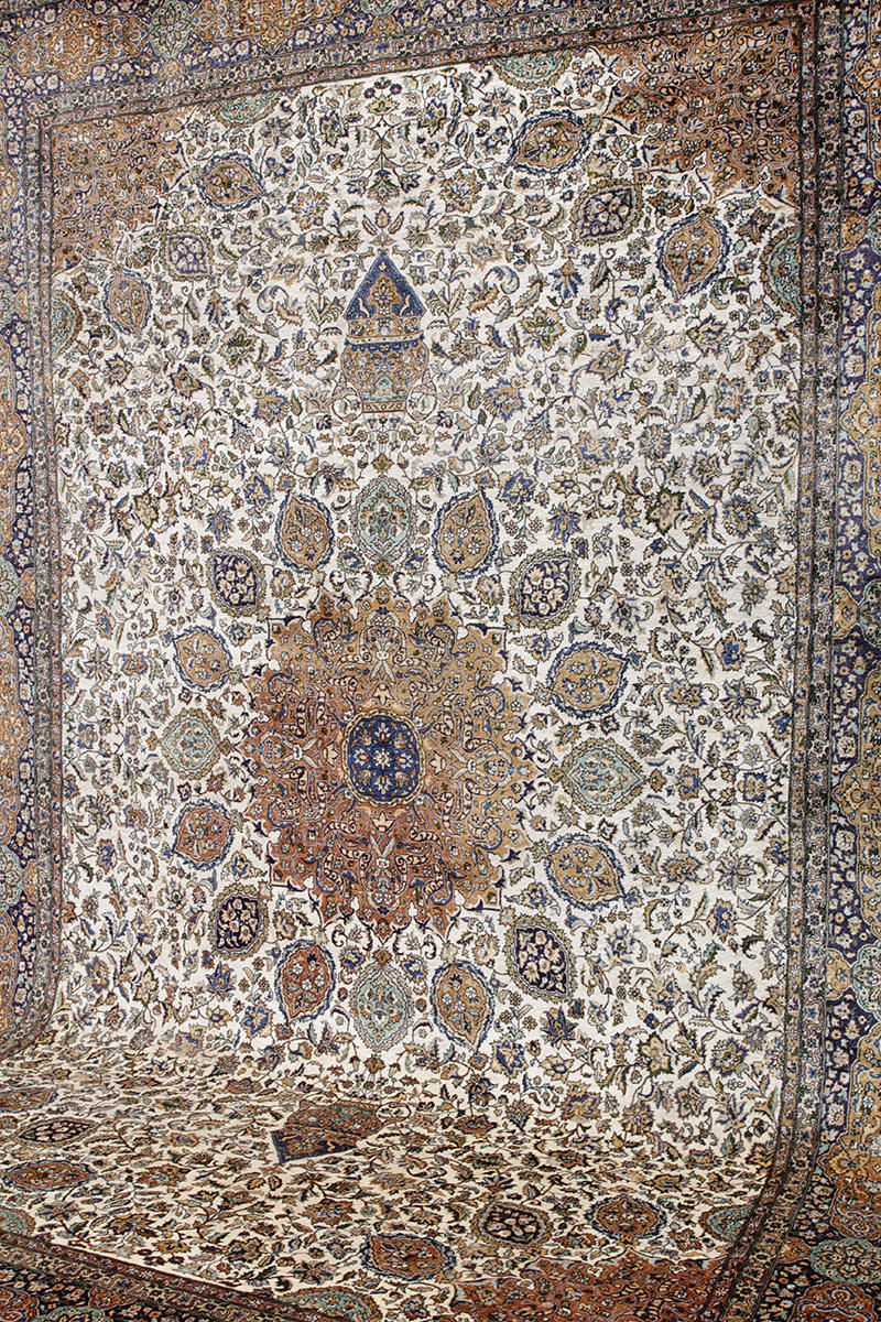 MATTA, Orientalisk, ljus Kashmir Täbriz, 418 x 275 cm.