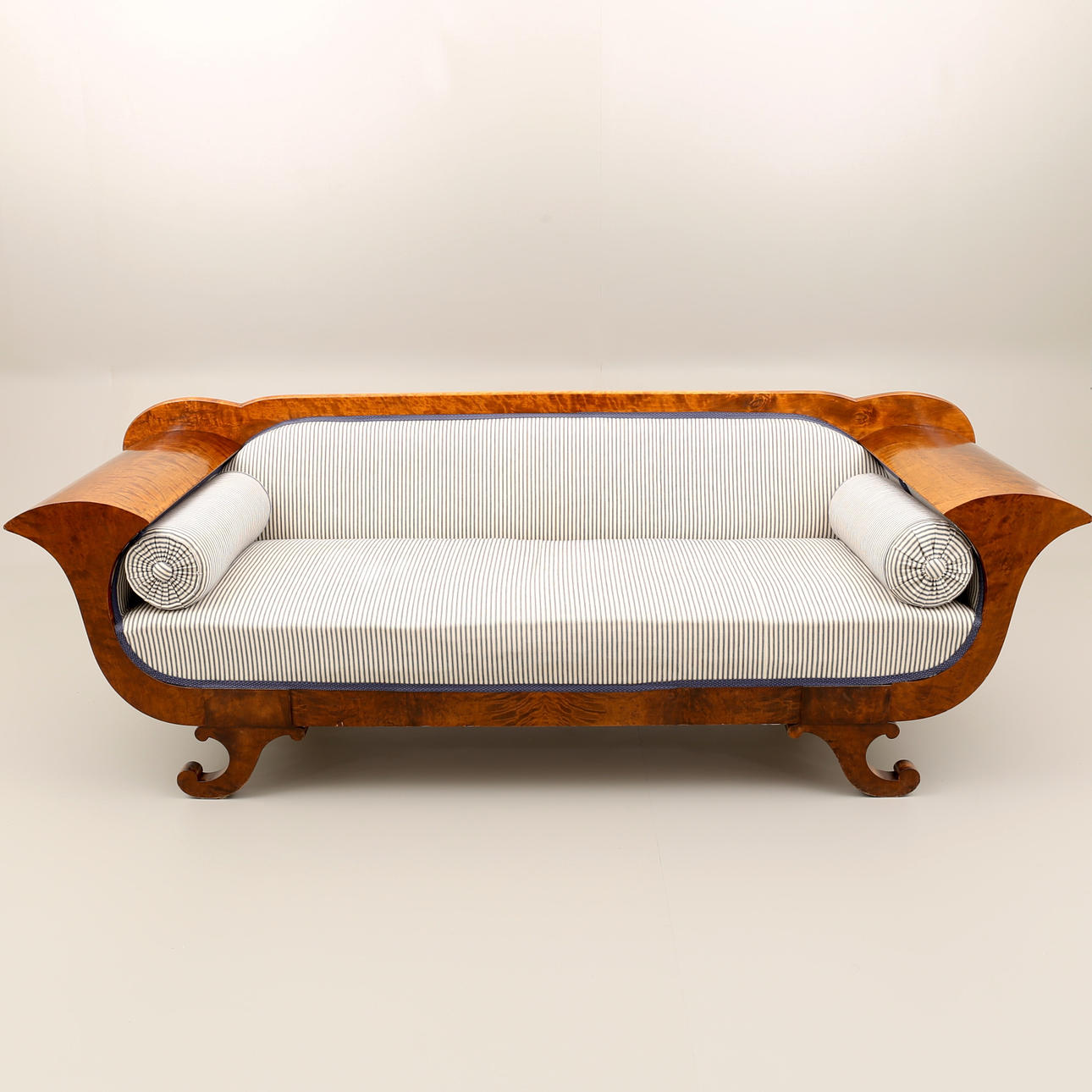 SOFFA, karl Johanstil, flammig björk, 1900-talets början.