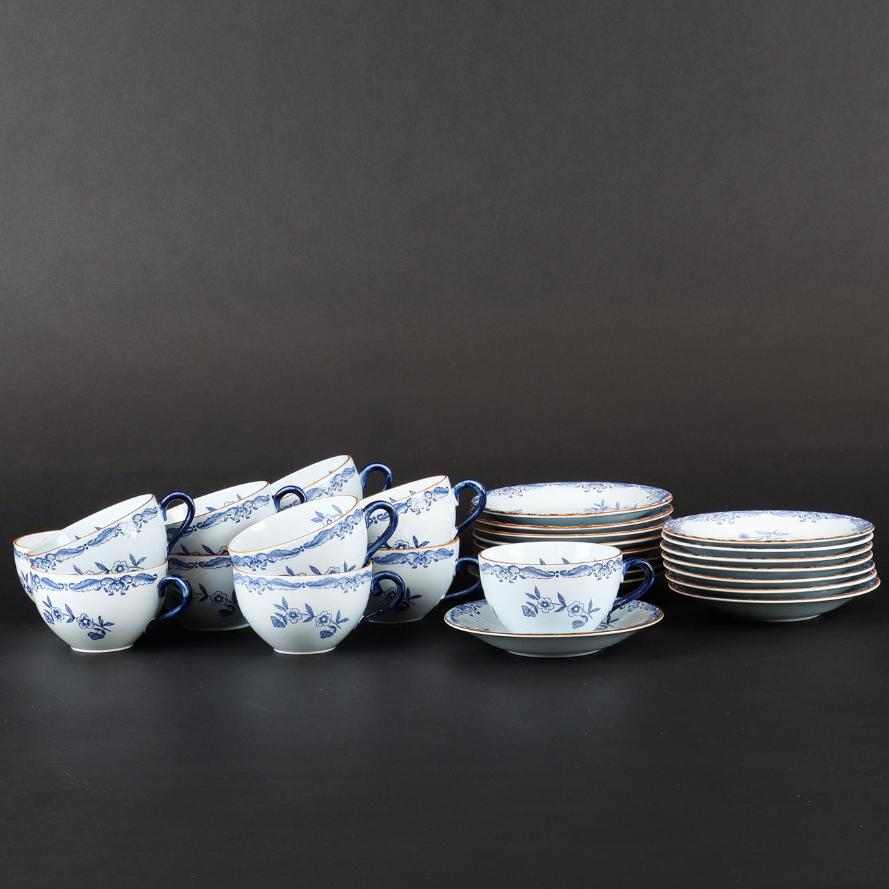 KAFFEPORSLIN Rörstrand Ostindia. Keramik & Porslin - Europeiskt - Auctionet