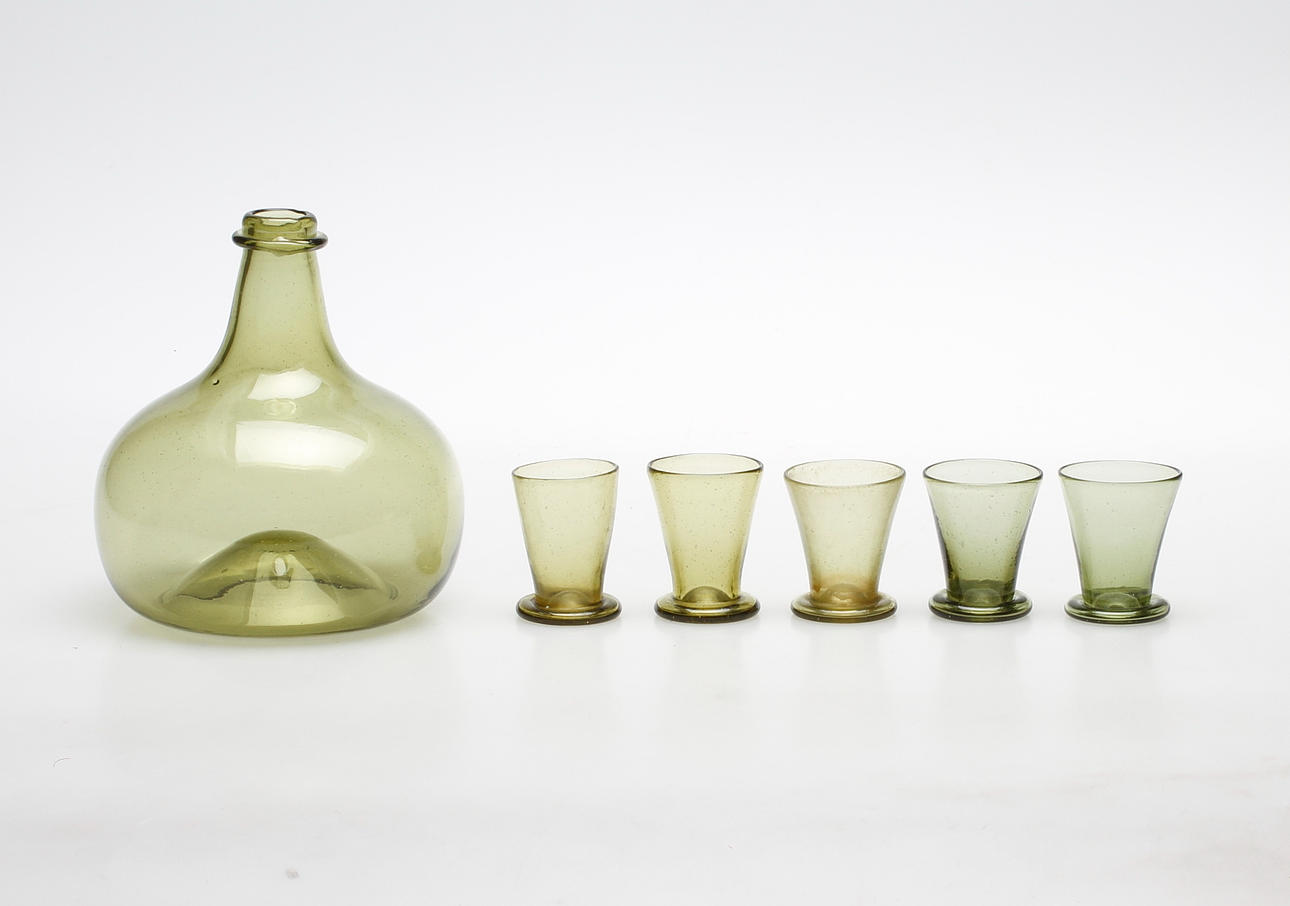 GLASSERVIS, 6 delar, 1900-tal.