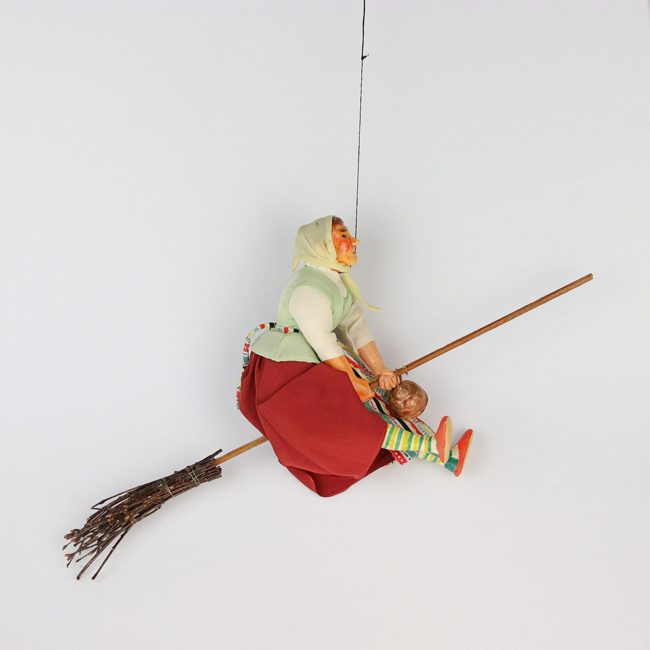 CARLA HOLM. Figurine, Easter ring, stoneware, cloth, unsigned.