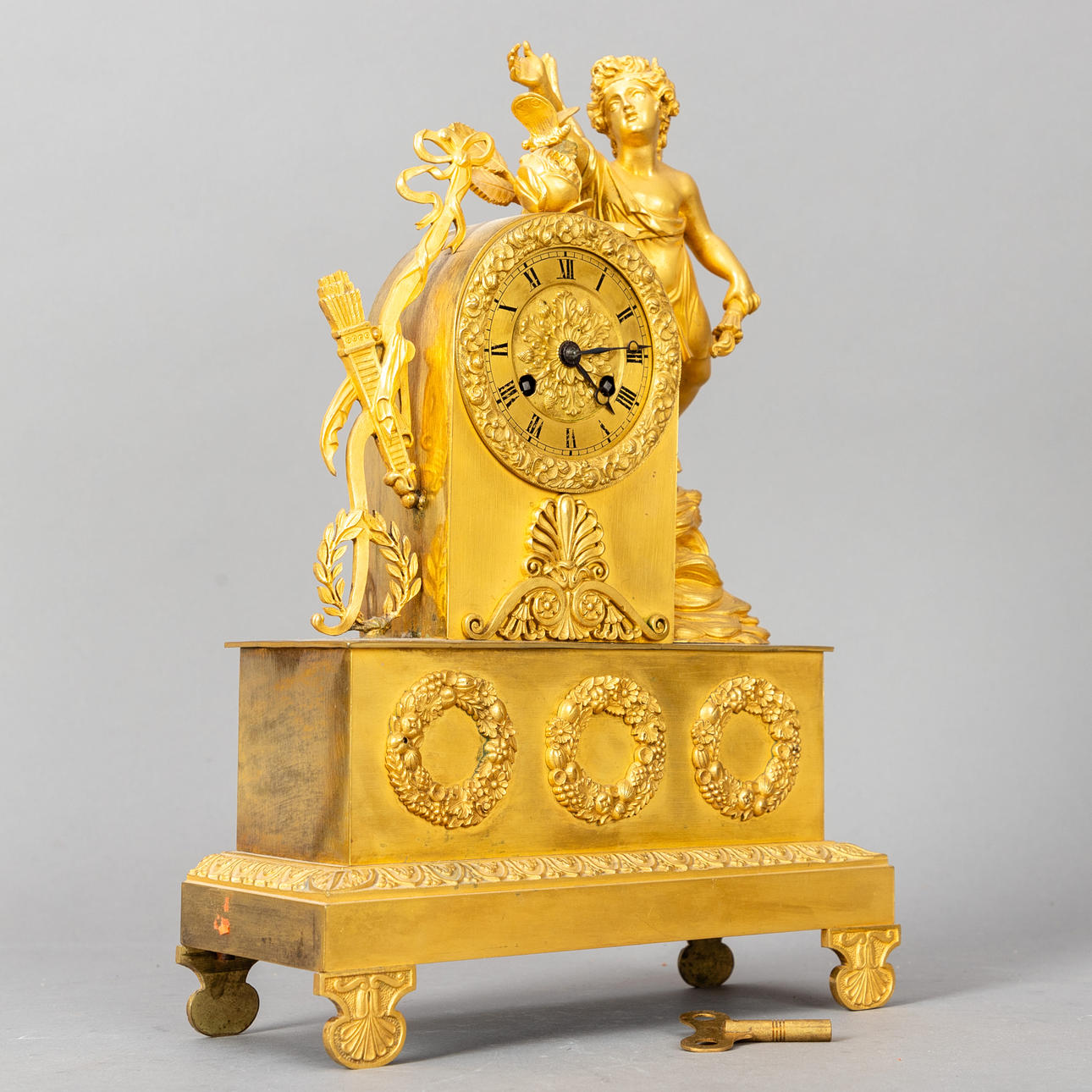 Small clock 'Flying Cupid', Charles X, Paris, around 1820.