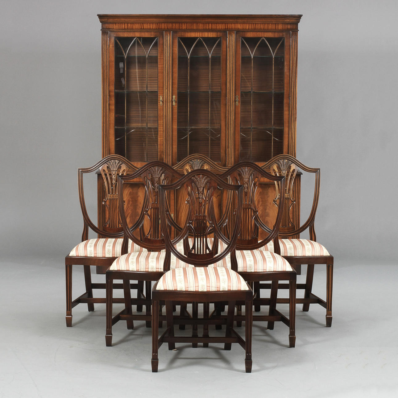 MATGRUPP, 8 delar, engelsk stil, Rosjohn.