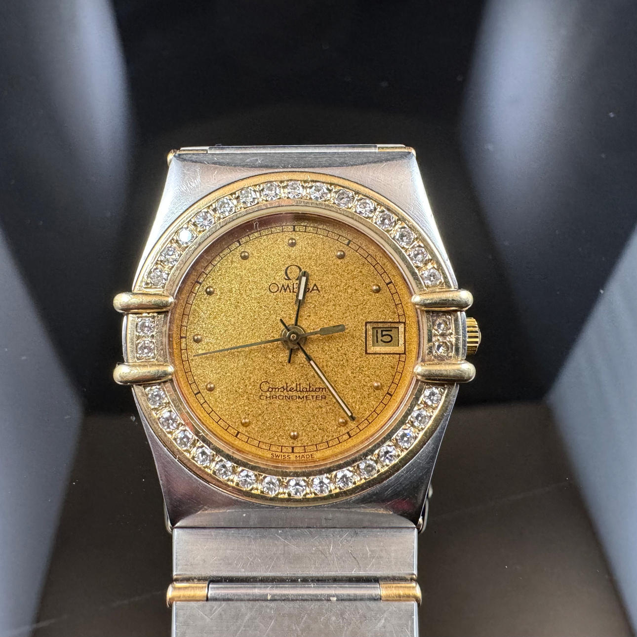 Omega Constellation mit Brillanten.