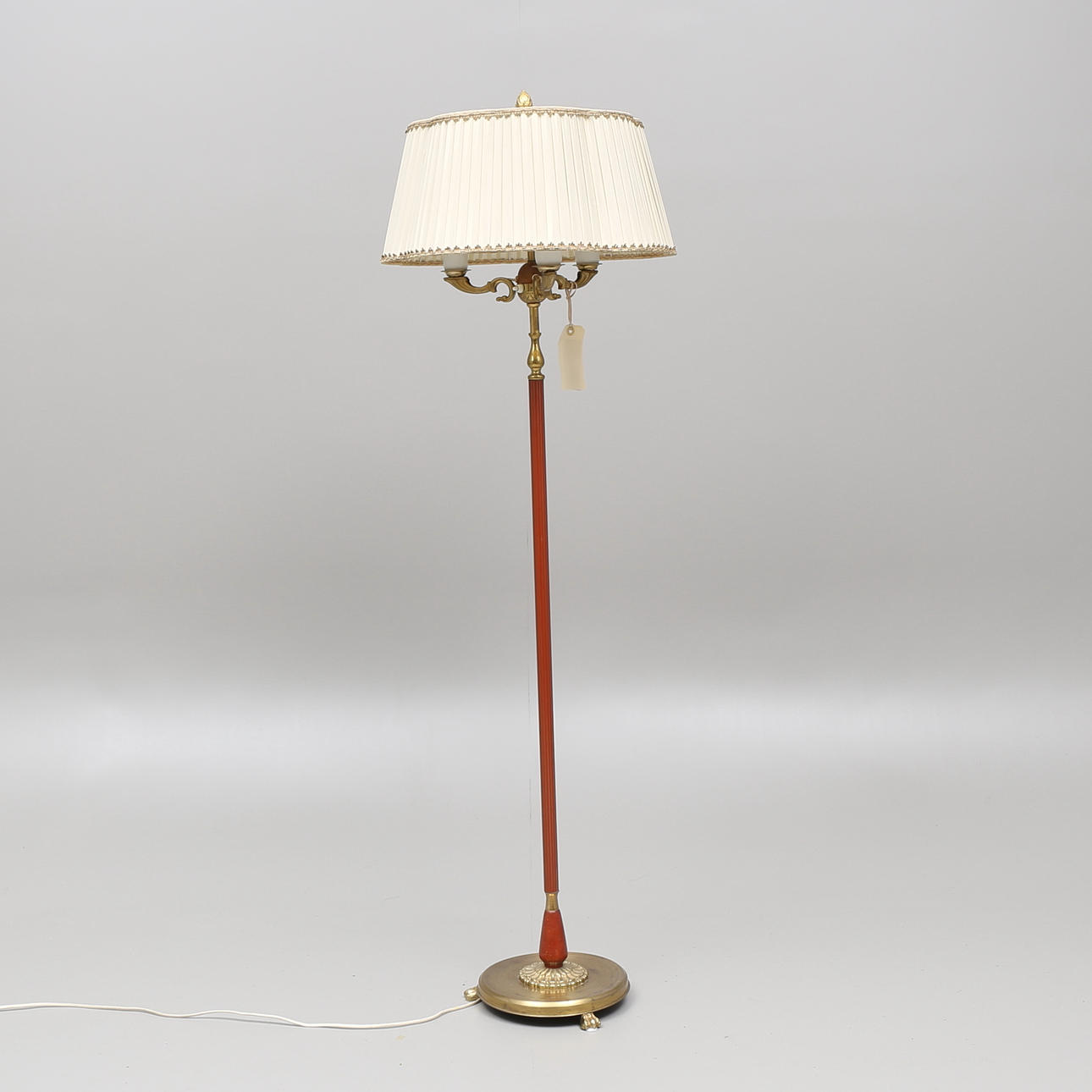 GOLVLAMPA, 1900-talets andra hälft.