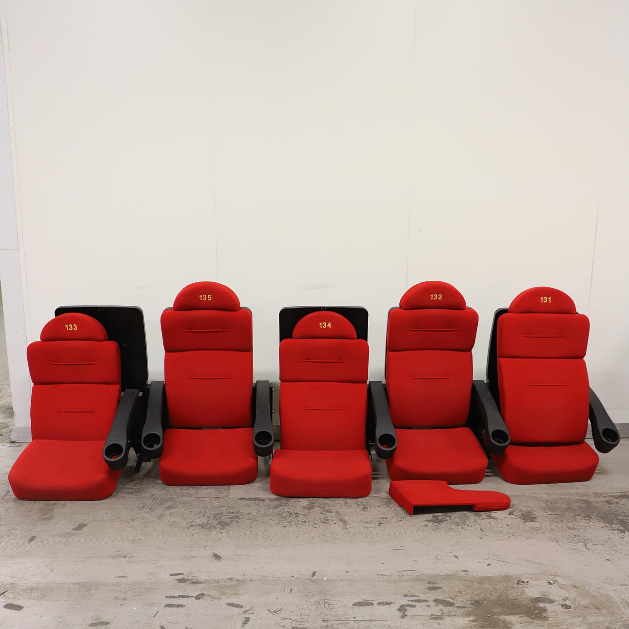 CINEMA CHAIRS, two sections/5 chairs, Ezcaray.