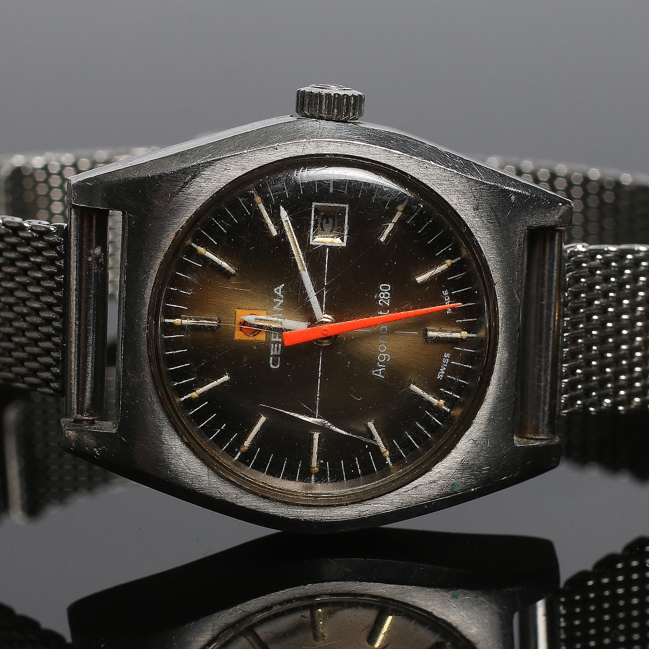 ARMBANDSUR, 2 st, bl.a. Baume & Mercier "Incablock" 1960-tal.