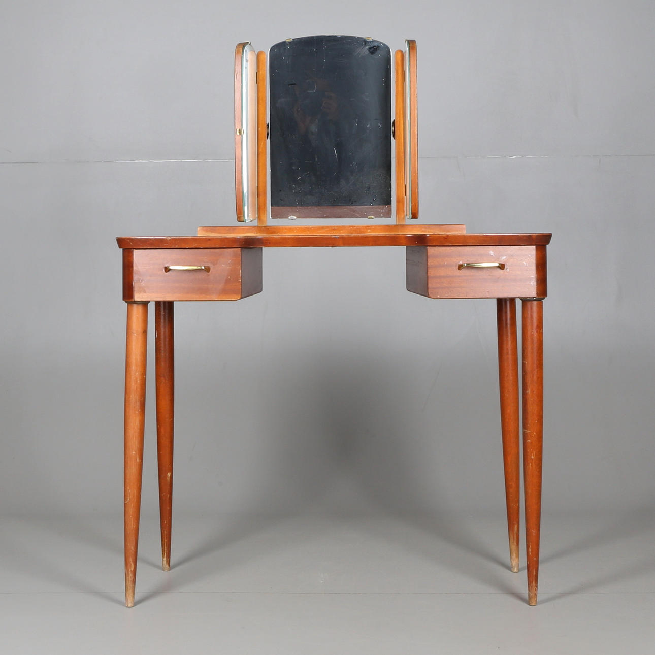 SMINKBORD, mahogny, 1900-tal.