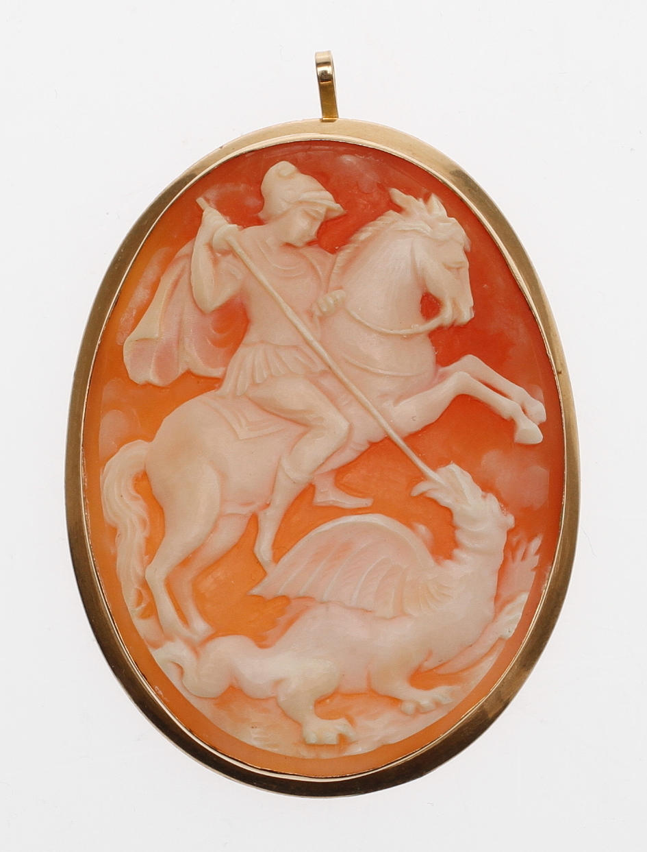 HÄNGE/BROSCH, camé samt 18k guld.