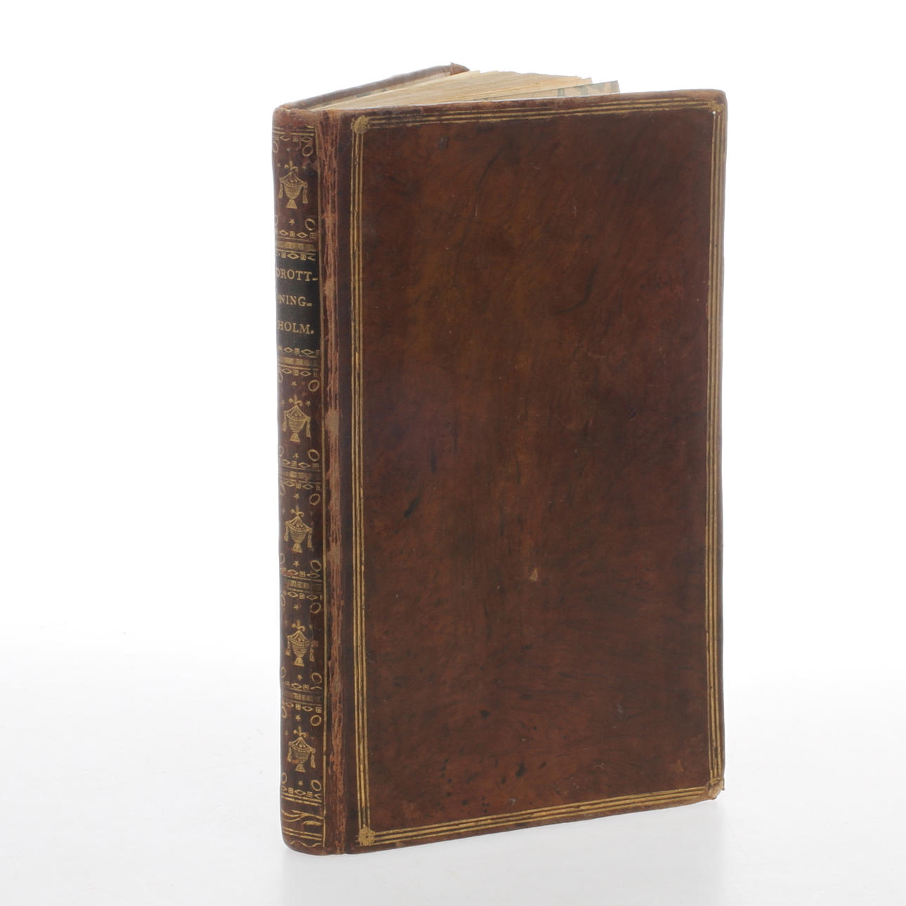 BOK, "Beskrifning öfver Kongl. Lust-Slotten Drottningholm och China", af And.Björklund, Stockholm 1796.