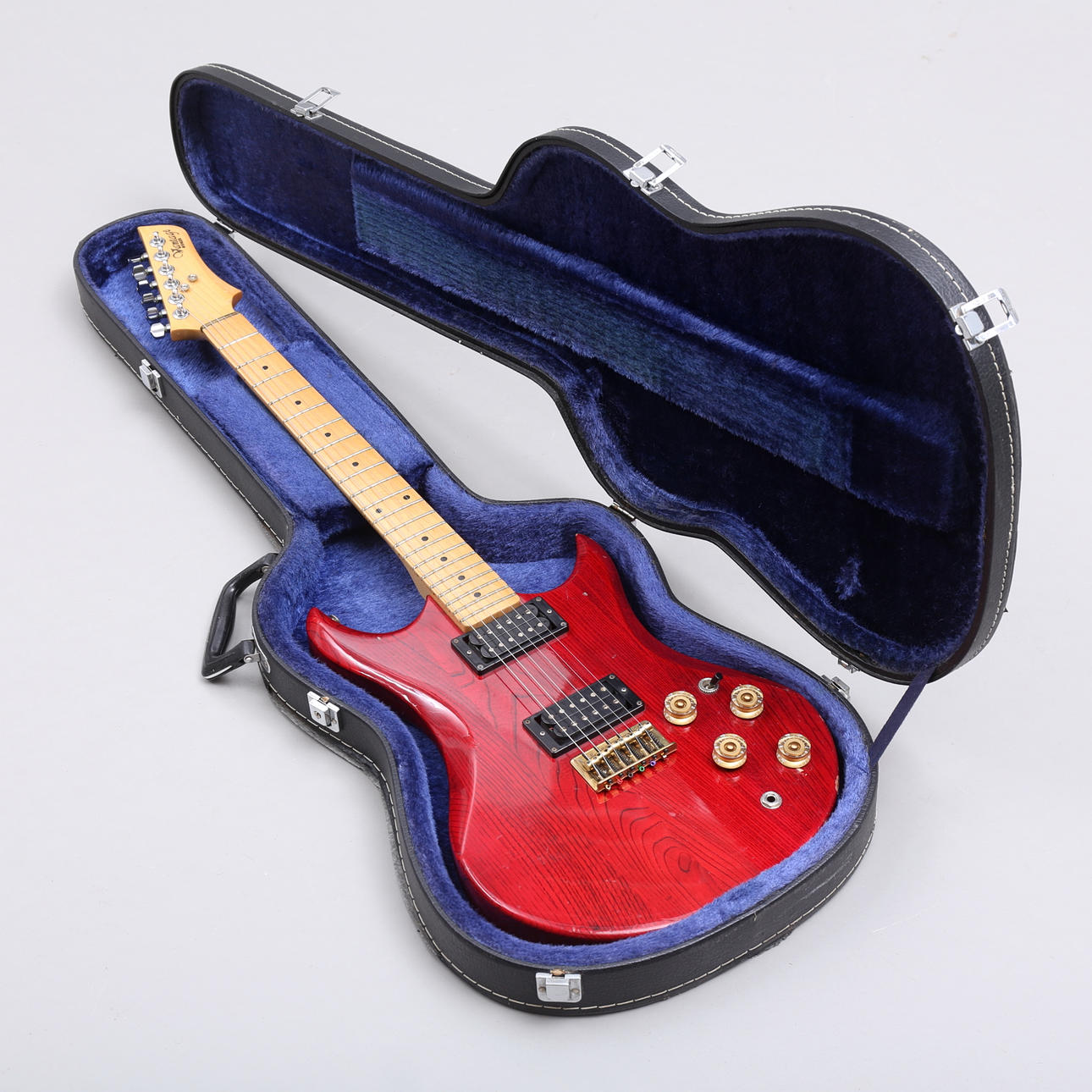 ELECTRIC GUITAR, Vantage Avenger.