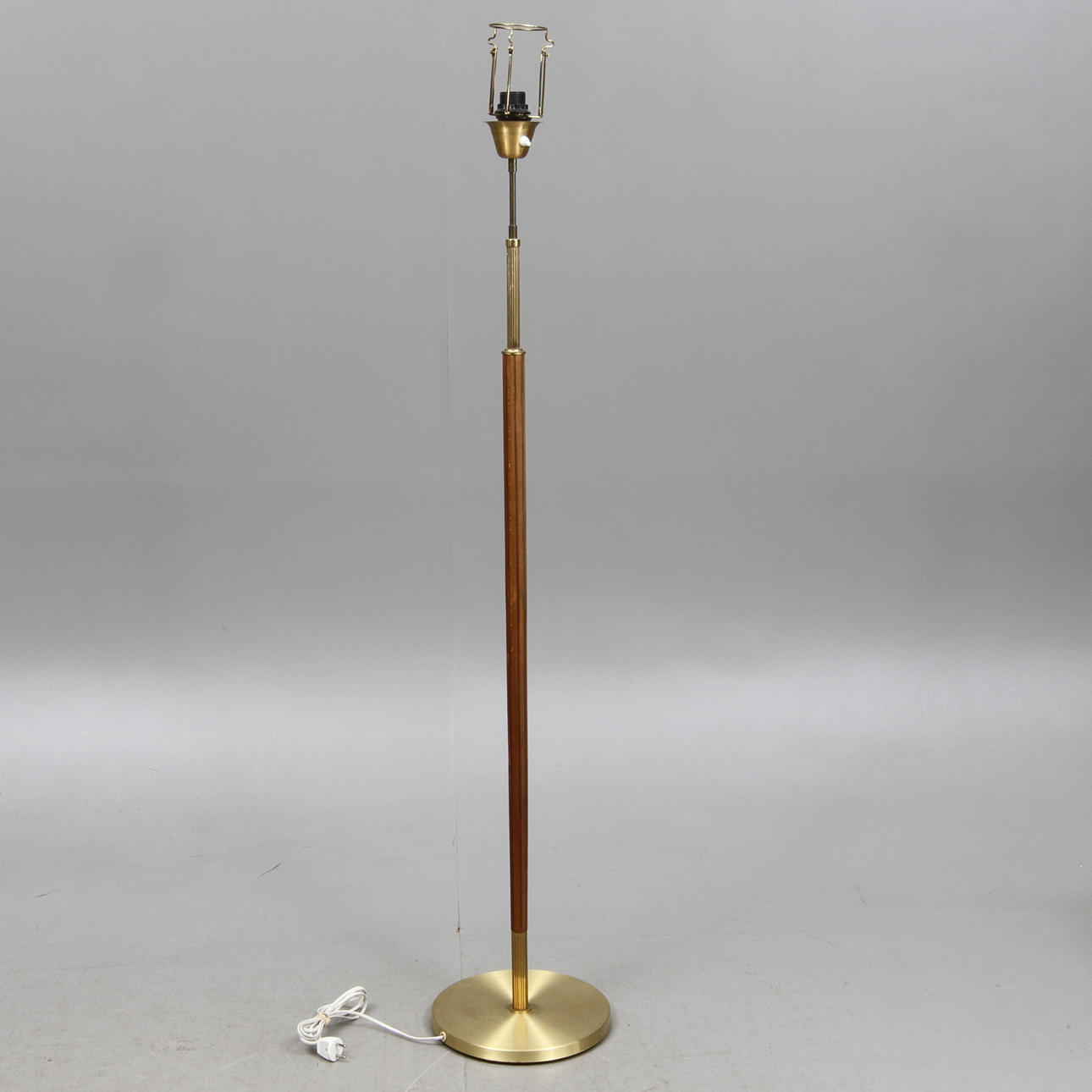 GOLVLAMPA, AB Armaturhantverk Göteborg, 1900-tal.