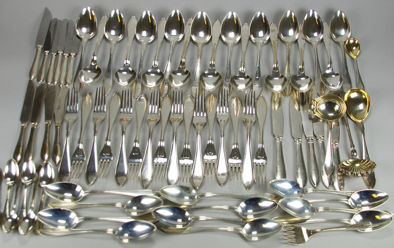 BETICKUPPSÄTTNING, "Svensk spets", nysilver.