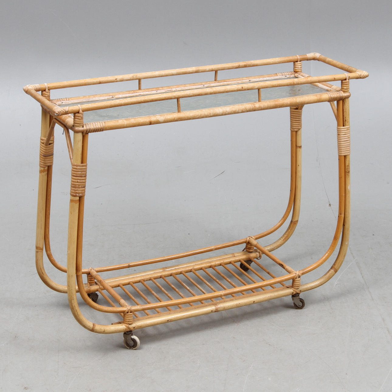 BLOMBORD på hjul, 1900-talets första hälft.