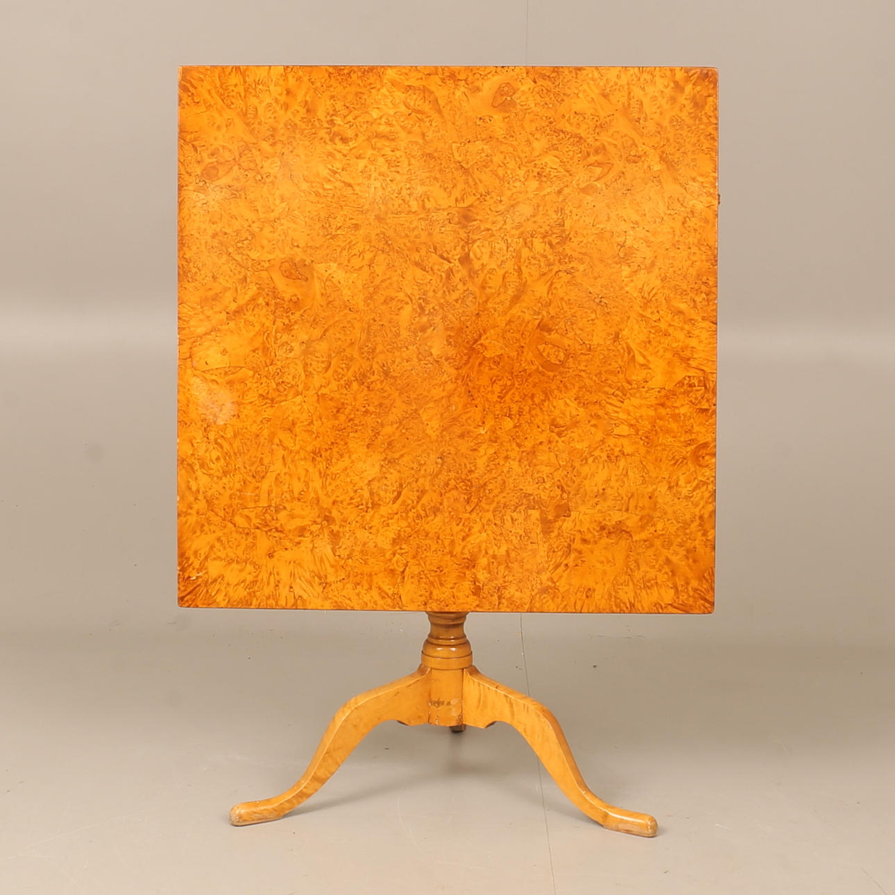 An alrot folding table, 19th century.