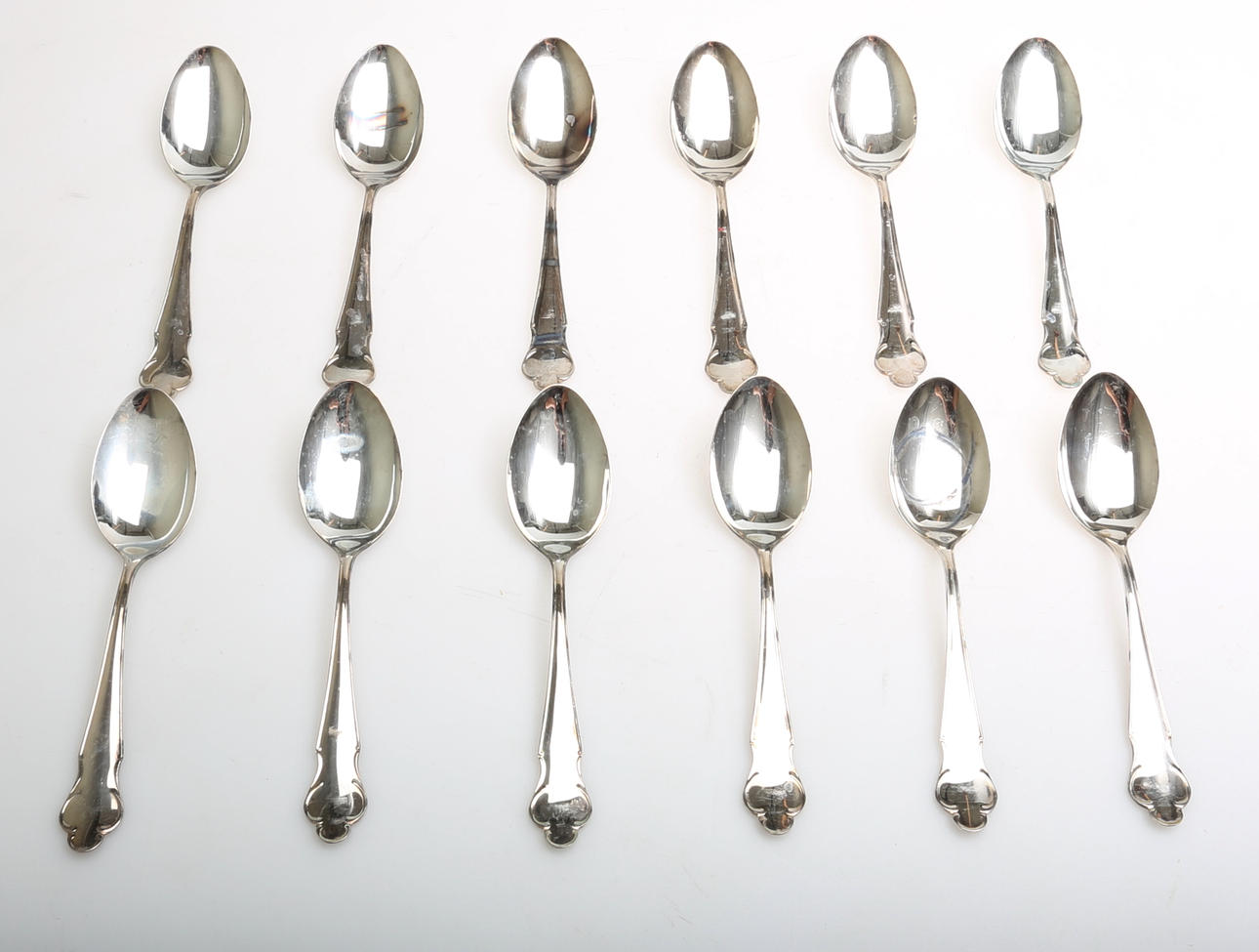 DESSERTSKEDAR, silver, 12 st, "Disa", svenska stämplar, 1900-tal.