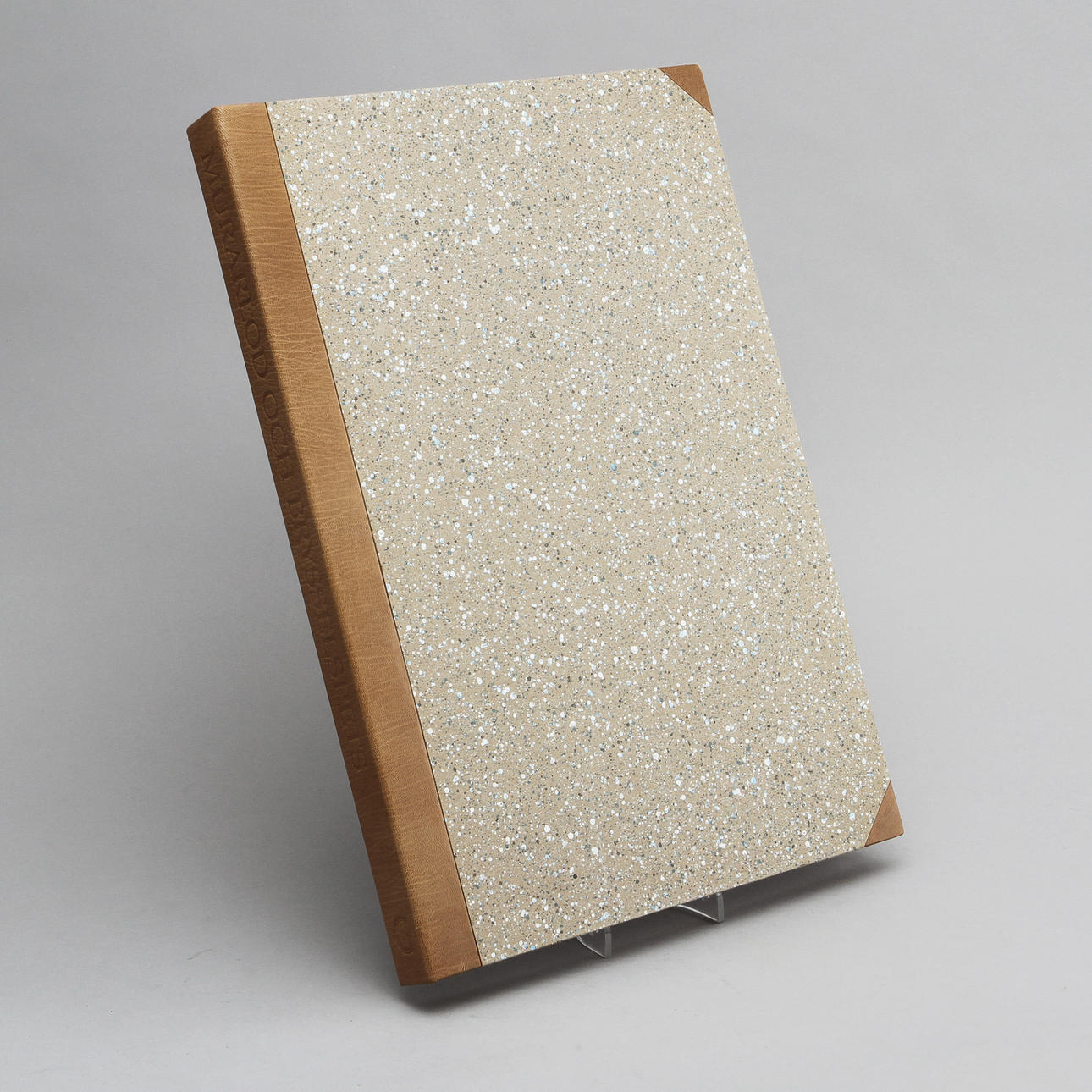 HARALD LYTH. Murarlod och brysselspets, grafikmapp 5 litografier i bokkassett, signerad och numrerad 79/100.