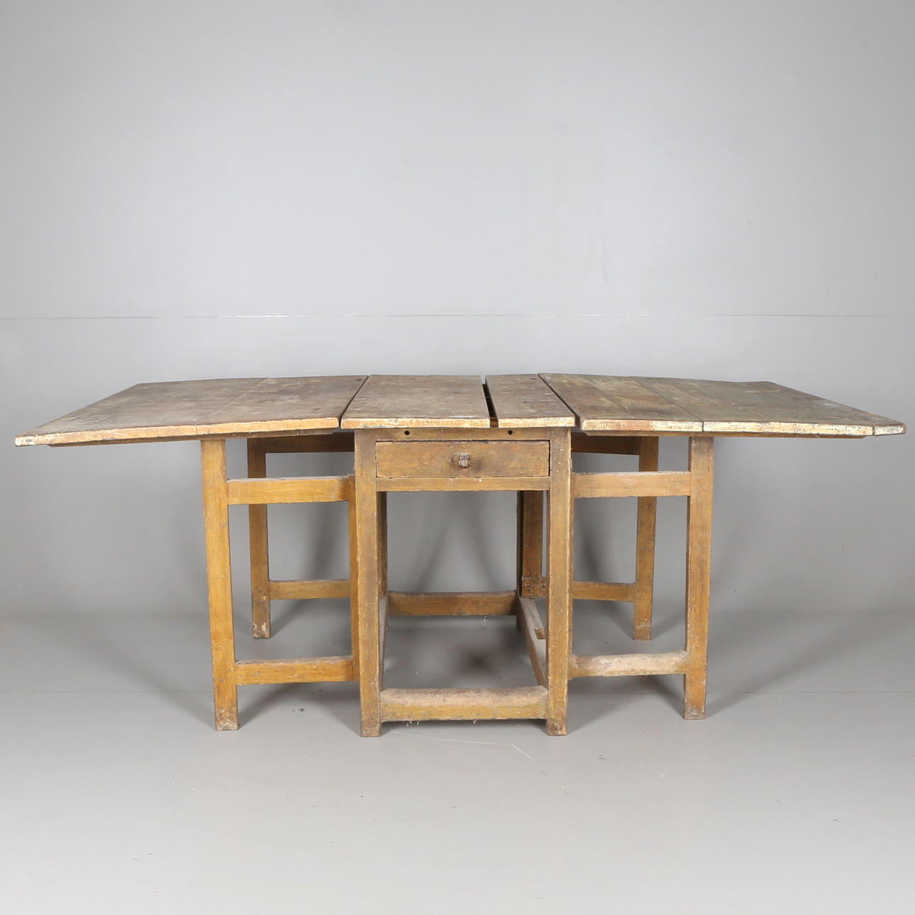 SLAGBORD, allmoge, 1800-tal.