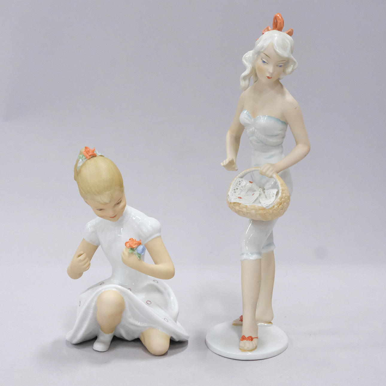 TWO FIGURINES, INCLUDING WALLENDORF.