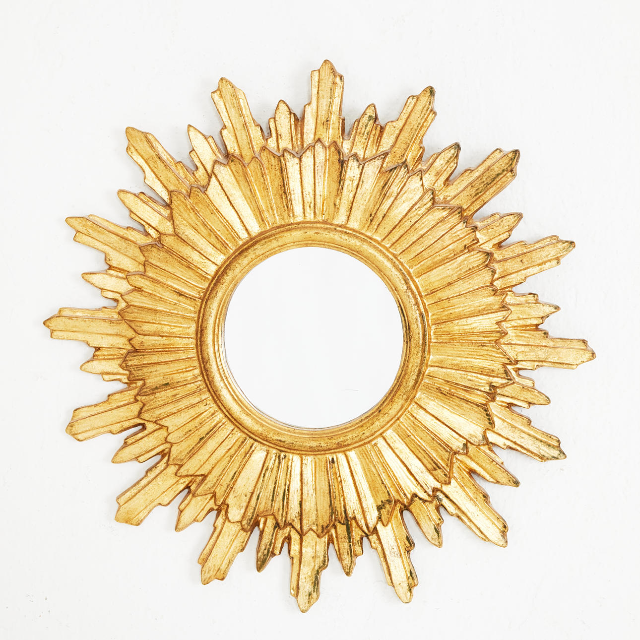 SOLSPEGEL, 1900-talets andra hälft, Italien, förgylld.