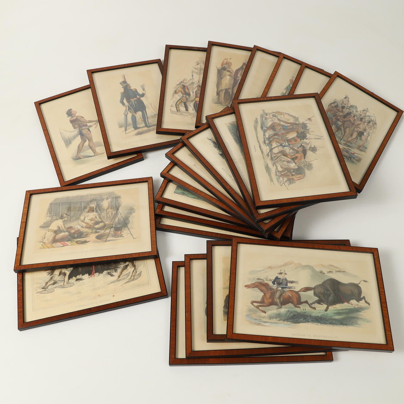 TAVLOR, 23 stycken, indianmotiv.