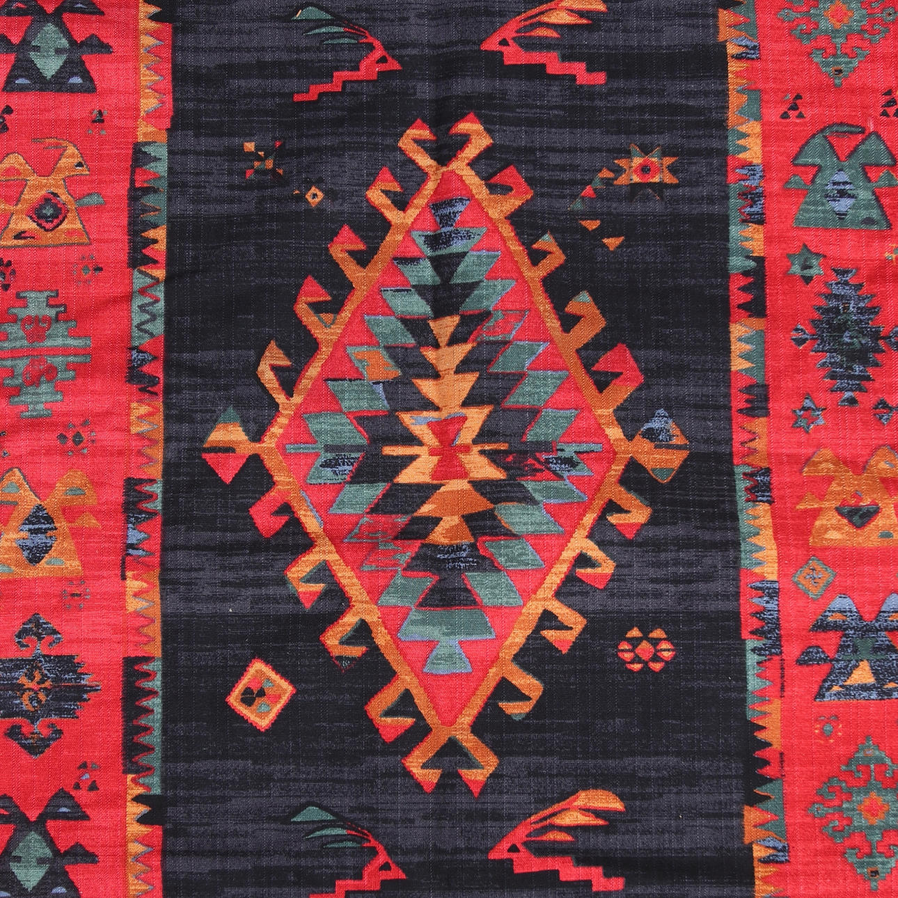 ÖVERKAST, Spanien. 276 x 300 cm.