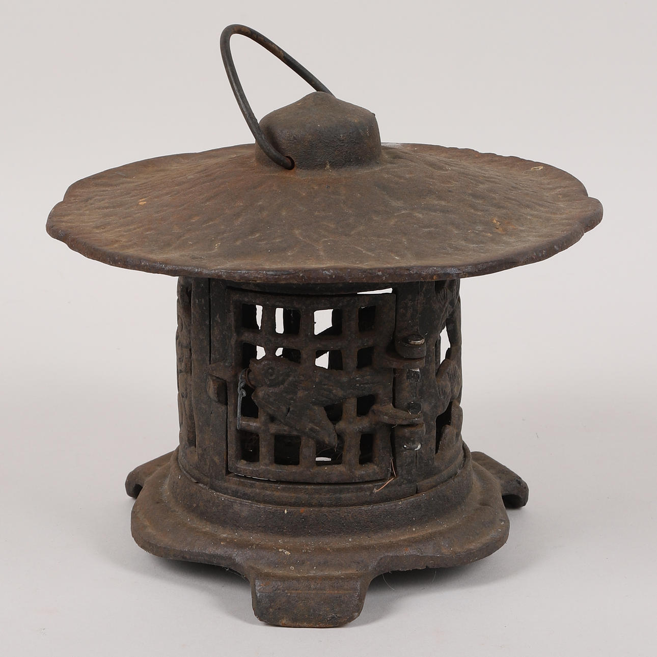 LYS LANTERNE, støbejern, 20. årh.