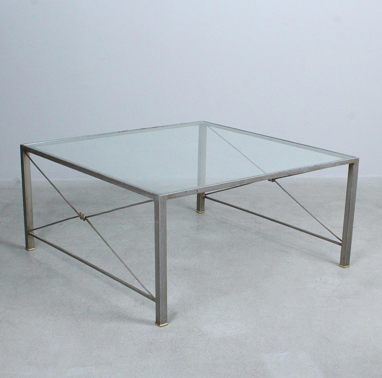 Soffbord/soffbord i stil med Maison Jansen.