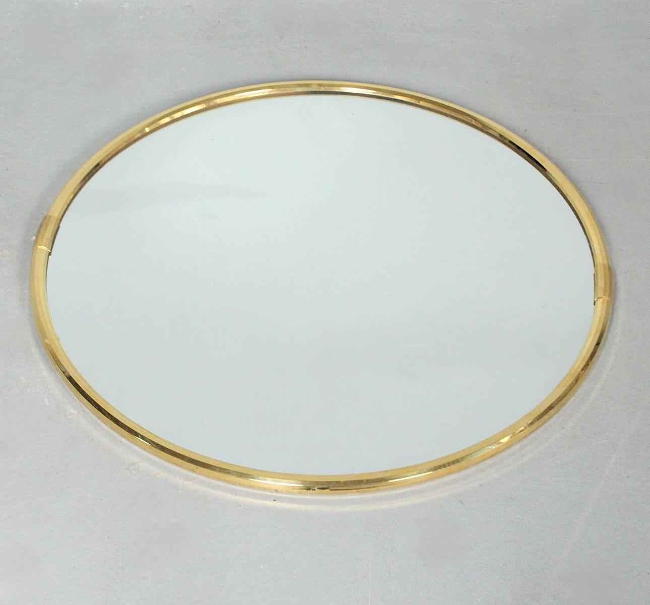 Mirror/ wall mirror, metal.