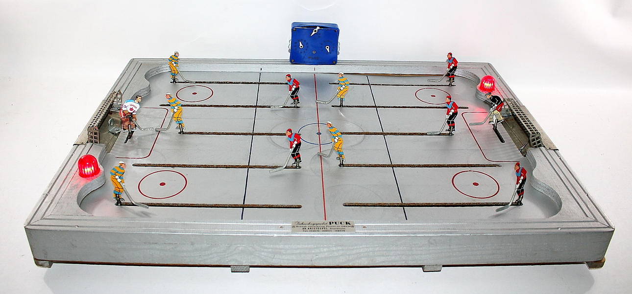 ISHOCKEYSPEL, Puck, Sverige Canada. 1950-tal.