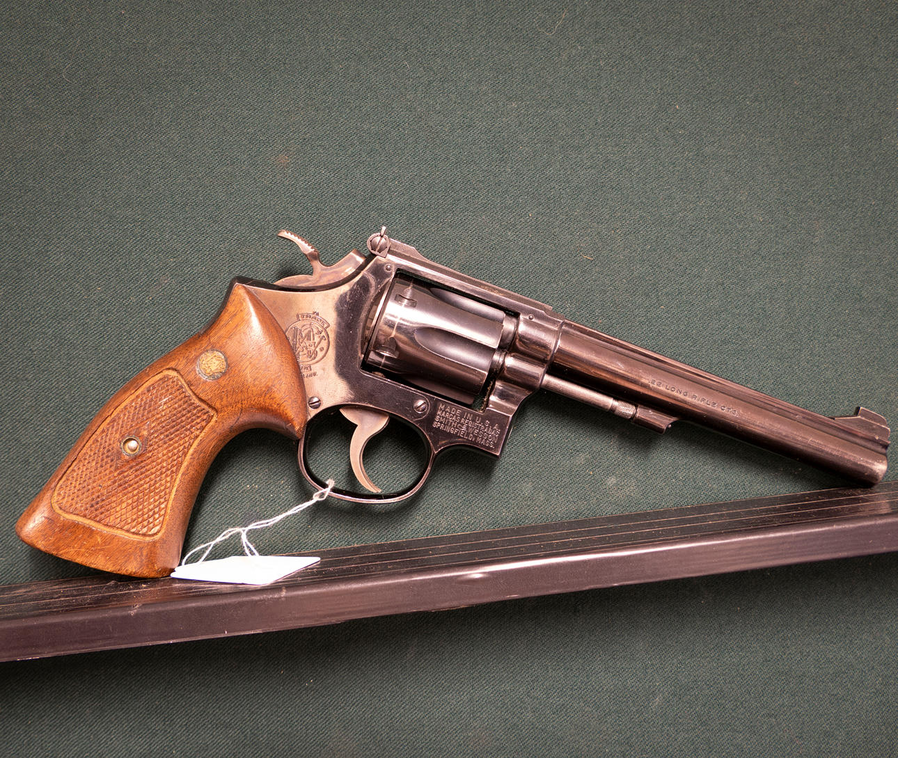 Revolver Smith&Wesson Caliber 22lr. Additional No. K729174.